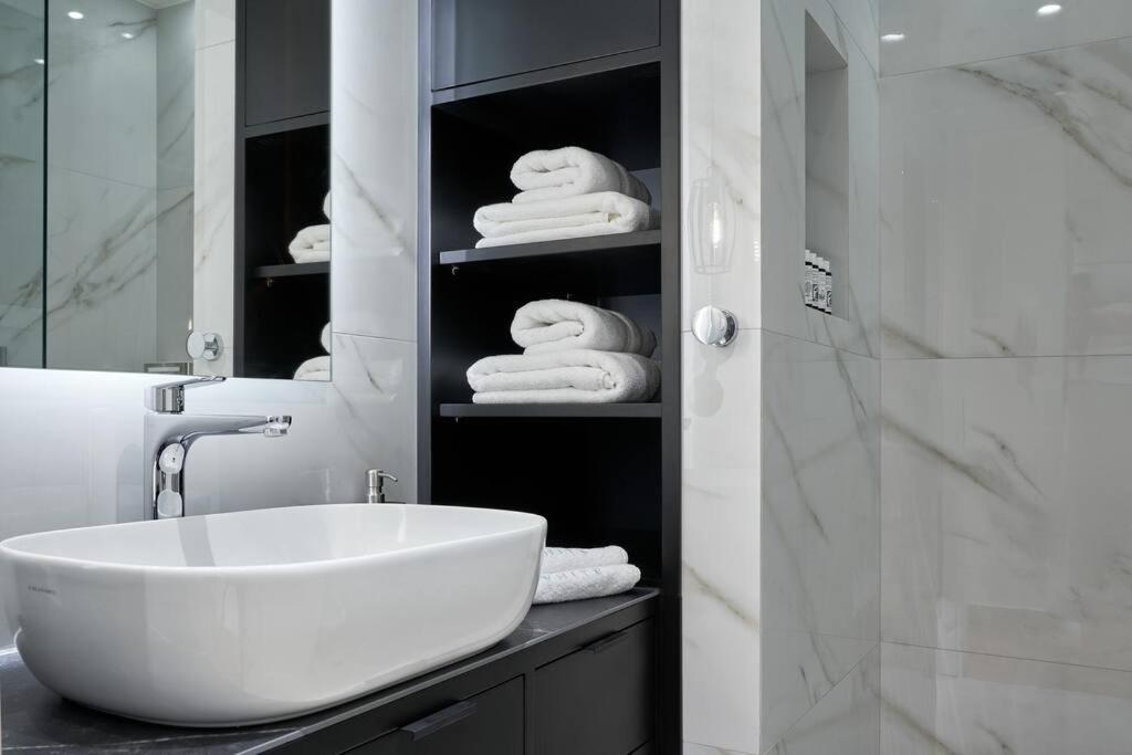 Deluxe Apartment, Kolonaki Athena Bagian luar foto